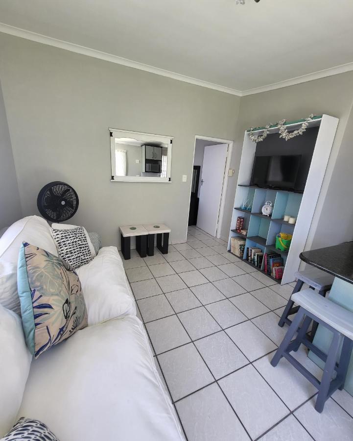 Apartment Apples 6b *